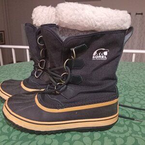 Sorel Winter Boots SIZE 8